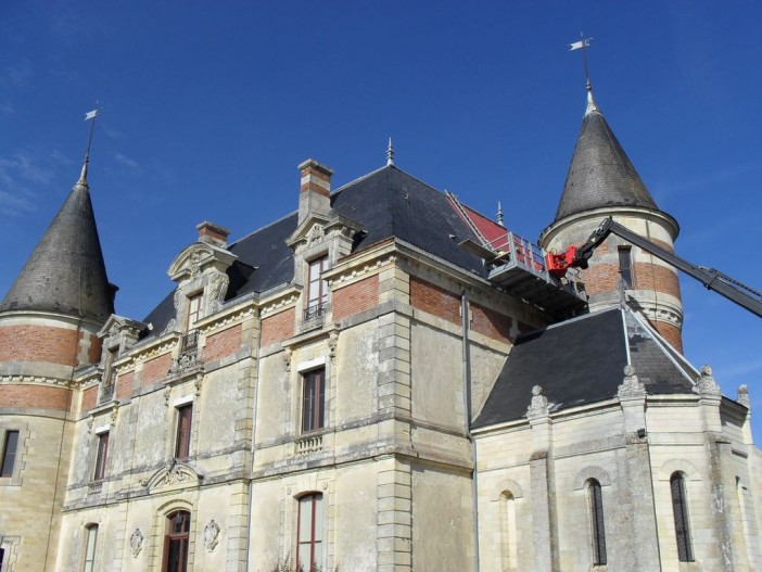 Couverture en ardoise d'un Château à BOMMES (33)